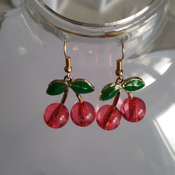 3/25$ 1 pair of Pink Cherry Leaves Drop Earrings - Picture 3 of 7